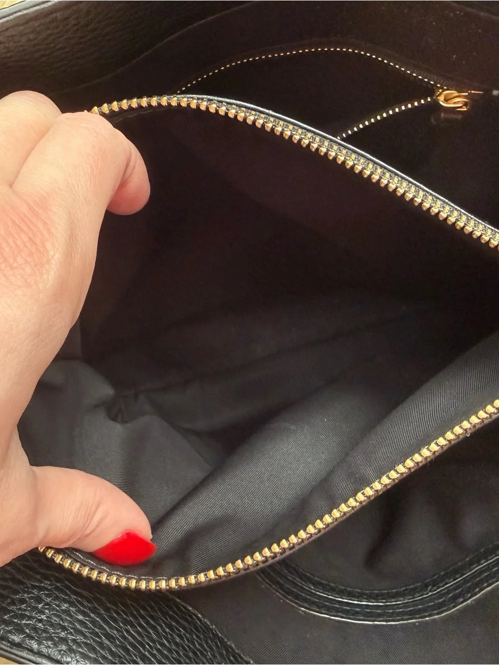 Tory Burch structured pebbled